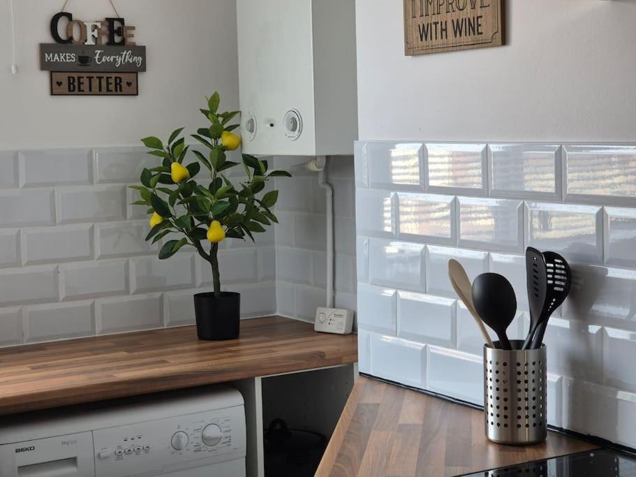 #26C 2 Bed Apartment Portsmouth Ngoại thất bức ảnh