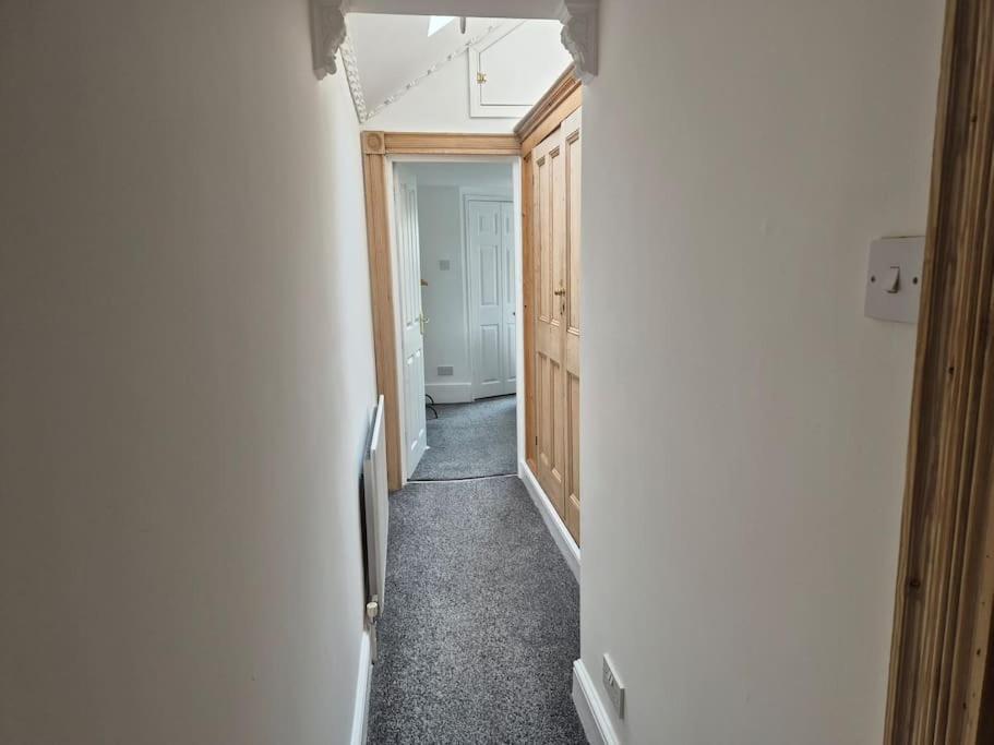 #26C 2 Bed Apartment Portsmouth Ngoại thất bức ảnh